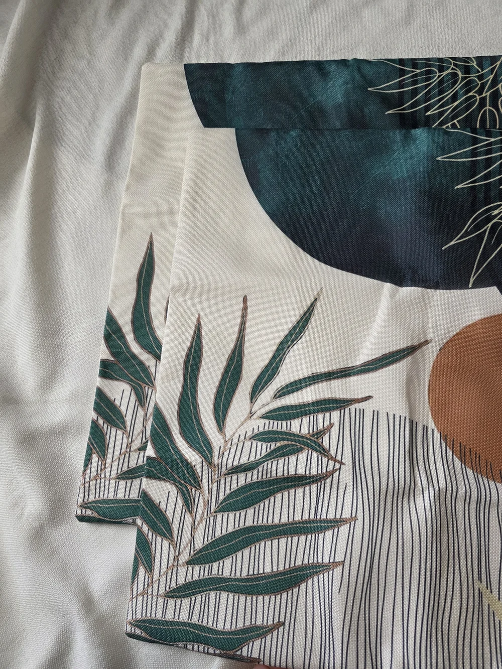 * Pillow Covers 18x18 Set of 2, Boho Leaves Abstract Home‎ Warming Nature